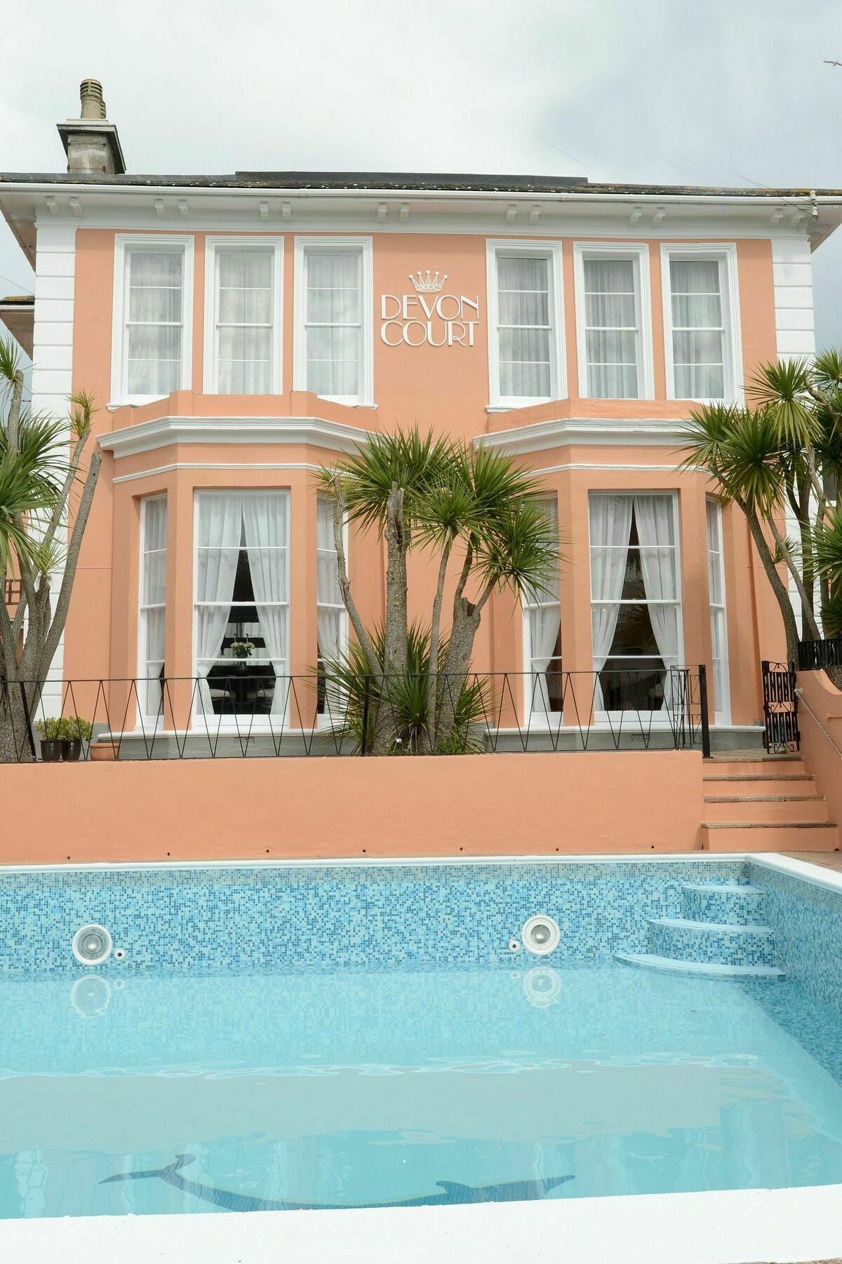 מלון טורקוואי The Devon Court מראה חיצוני תמונה